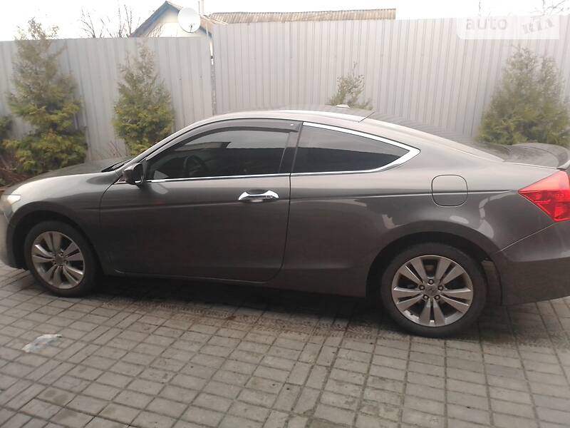 Купе Honda Accord 2012 в Києві