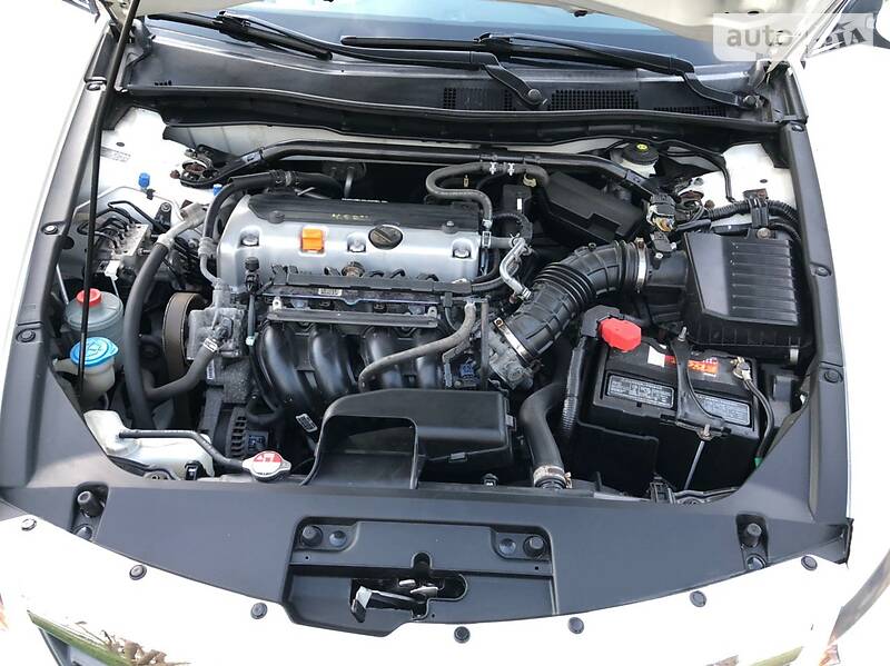 Купе Honda Accord 2010 в Одессе