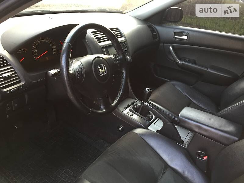 Седан Honda Accord 2006 в Киеве