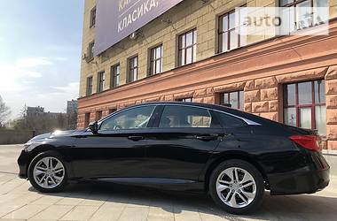 Седан Honda Accord 2019 в 