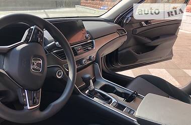 Седан Honda Accord 2019 в 