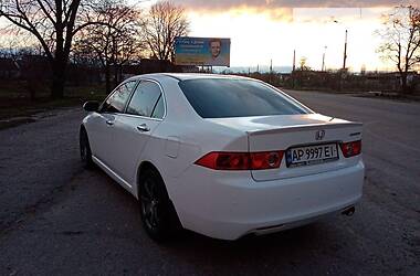 Седан Honda Accord 2004 в Мелитополе