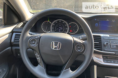 Седан Honda Accord 2014 в 