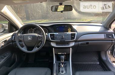 Седан Honda Accord 2014 в 