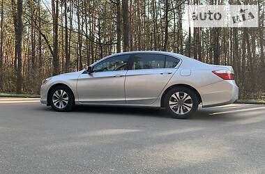 Седан Honda Accord 2014 в 