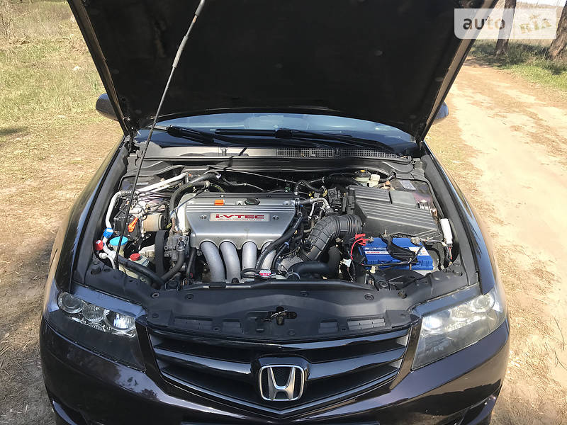 Седан Honda Accord 2006 в Кропивницком