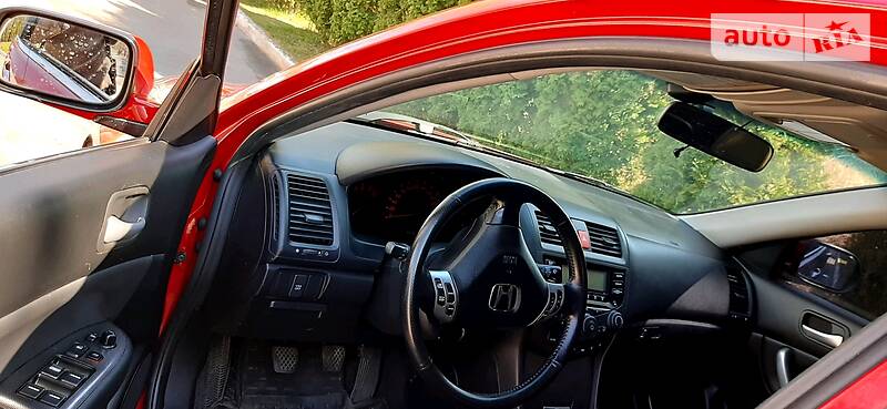 Седан Honda Accord 2003 в Киеве фото 13 Седан Honda Accord 2003 в Киеве