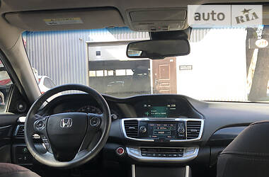 Купе Honda Accord 2015 в 