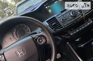Седан Honda Accord 2017 в 