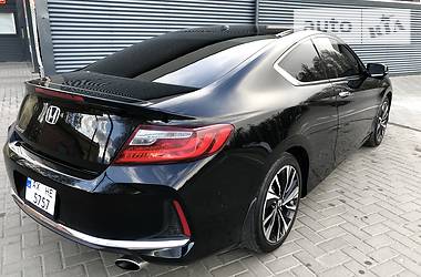 Купе Honda Accord 2015 в 