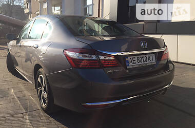 Седан Honda Accord 2016 в 
