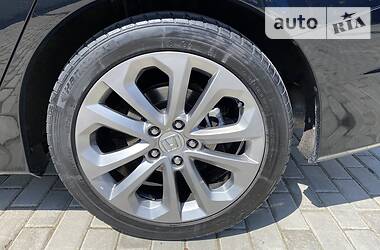 Седан Honda Accord 2013 в 
