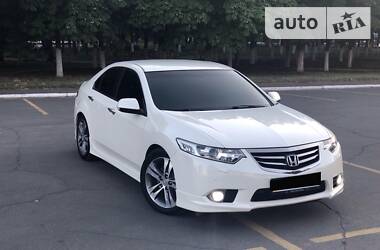 Седан Honda Accord 2011 в Мариуполе