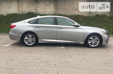 Седан Honda Accord 2018 в Тернополі