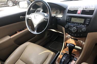 Седан Honda Accord 2005 в Днепре