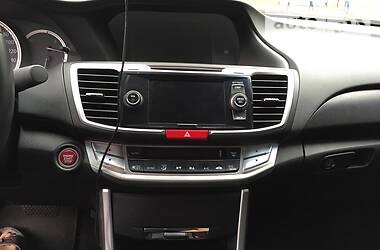 Седан Honda Accord 2013 в Житомирі
