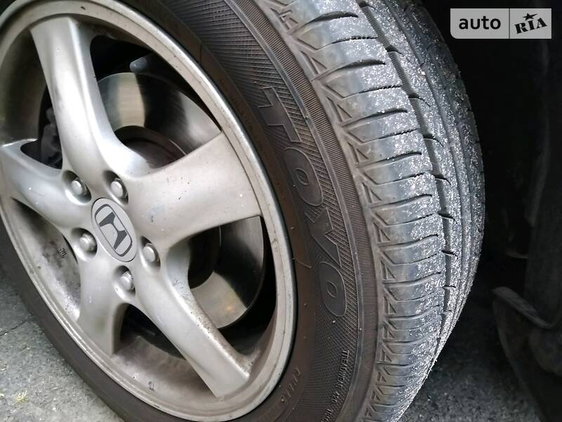 Седан Honda Accord 2004 в Киеве