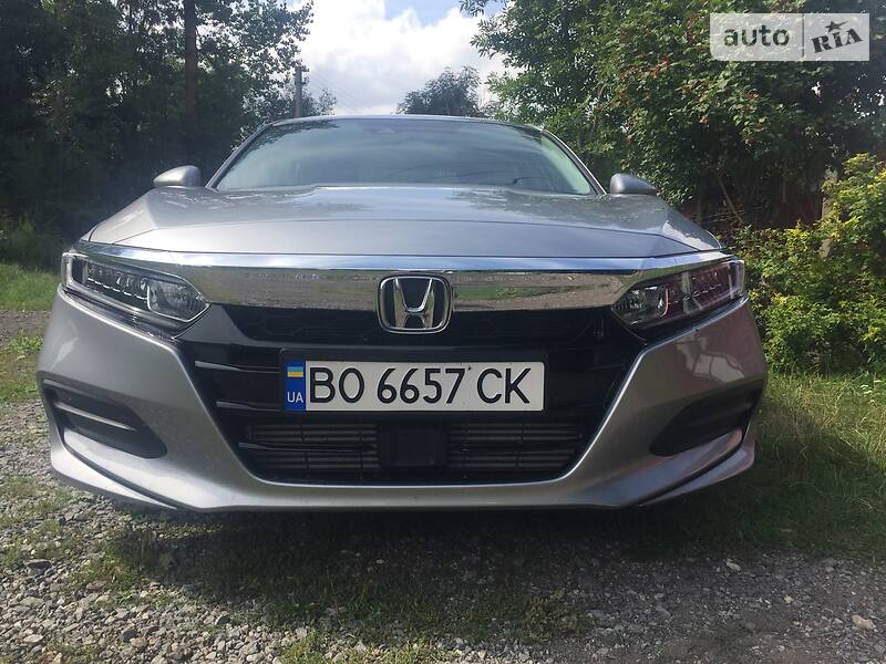 Седан Honda Accord 2018 в Тернополі