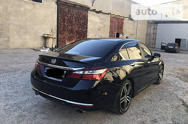 Седан Honda Accord 2016 в Одессе