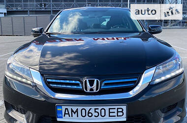 Седан Honda Accord 2014 в Житомирі