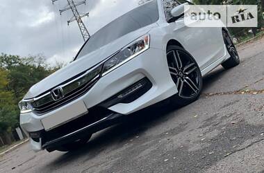 Седан Honda Accord 2017 в Николаеве