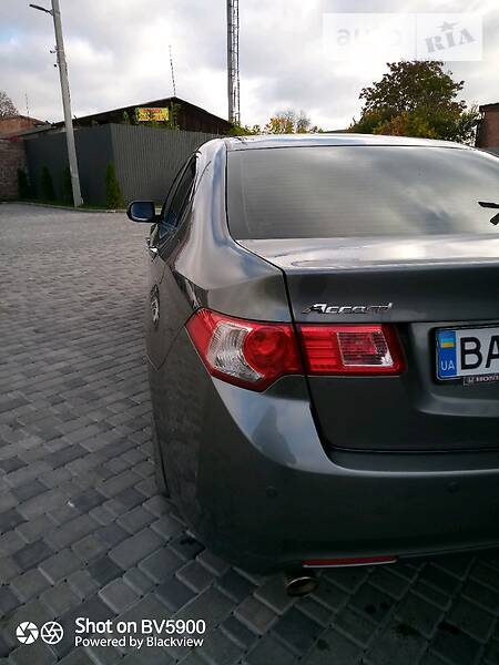 Седан Honda Accord 2009 в Кропивницькому