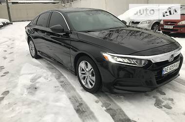 Седан Honda Accord 2018 в Киеве