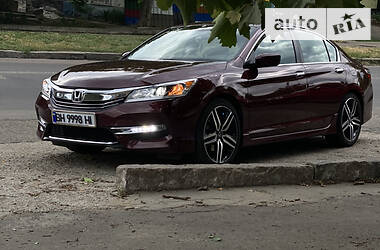 Седан Honda Accord 2017 в 