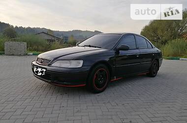 Седан Honda Accord 1999 в Черновцах