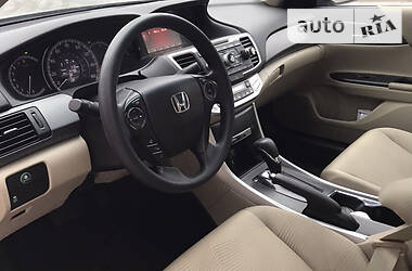 Седан Honda Accord 2014 в Чернигове