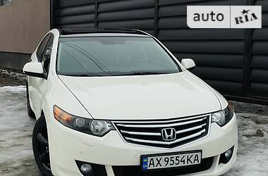 Седан Honda Accord 2010 в Харькове