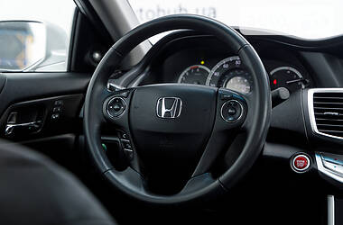 Седан Honda Accord 2015 в Луцке