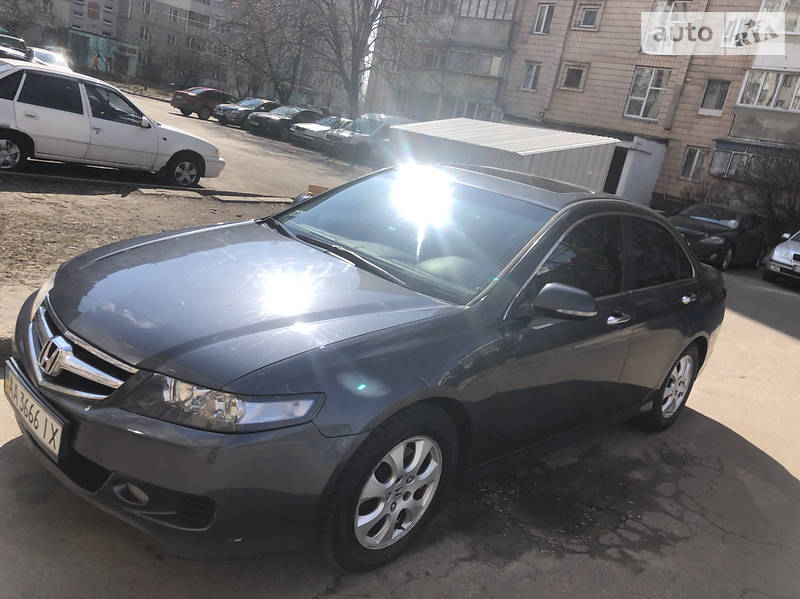 Седан Honda Accord 2006 в Киеве