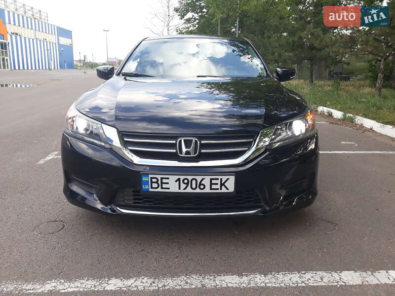 Седан Honda Accord 2013 в Миколаєві
