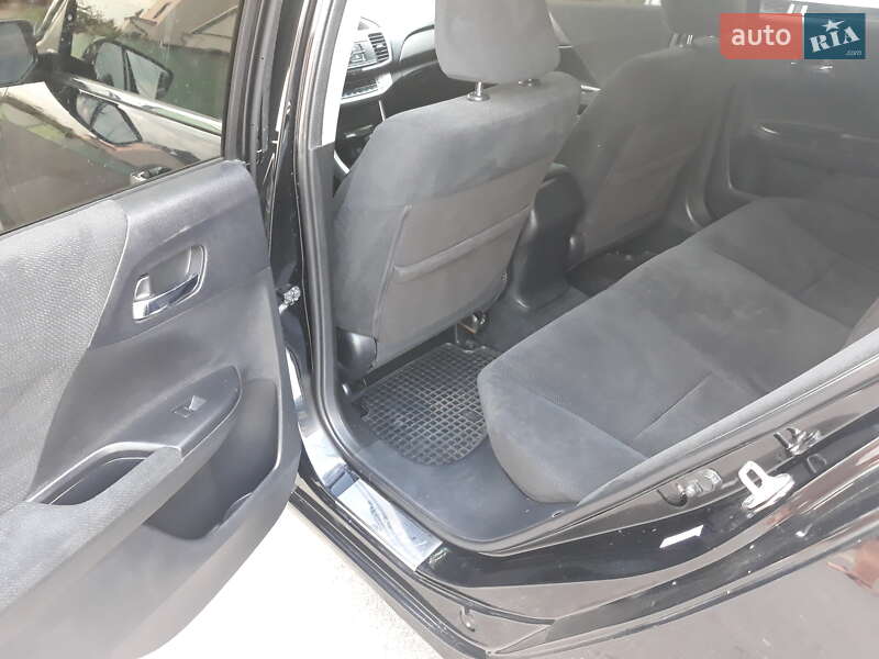 Седан Honda Accord 2013 в Миколаєві