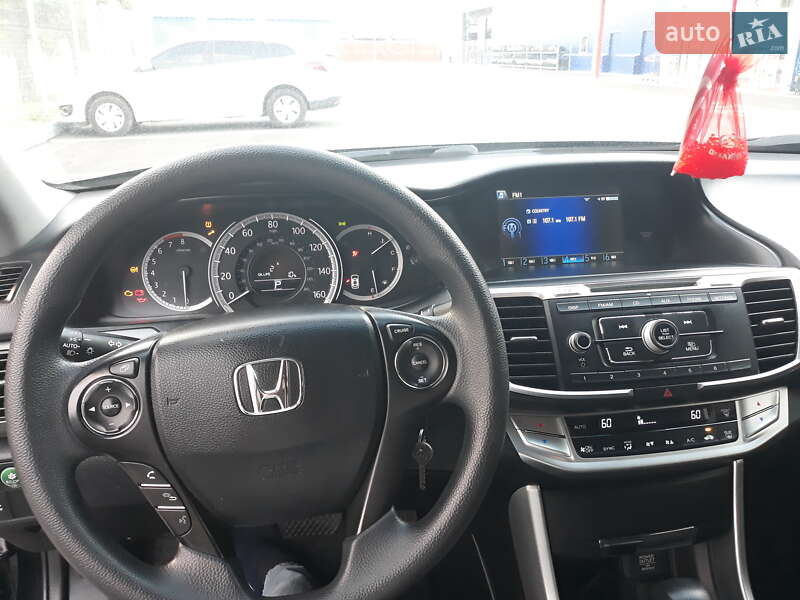 Седан Honda Accord 2013 в Миколаєві