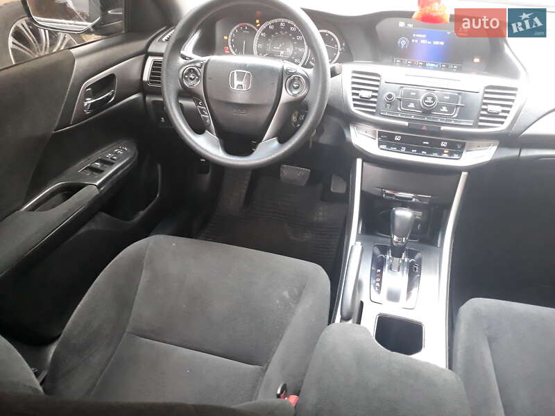 Седан Honda Accord 2013 в Миколаєві