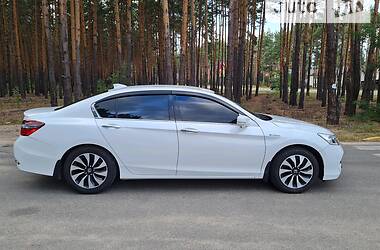 Седан Honda Accord 2016 в Киеве