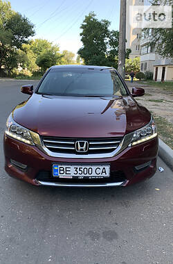 Седан Honda Accord 2013 в Миколаєві