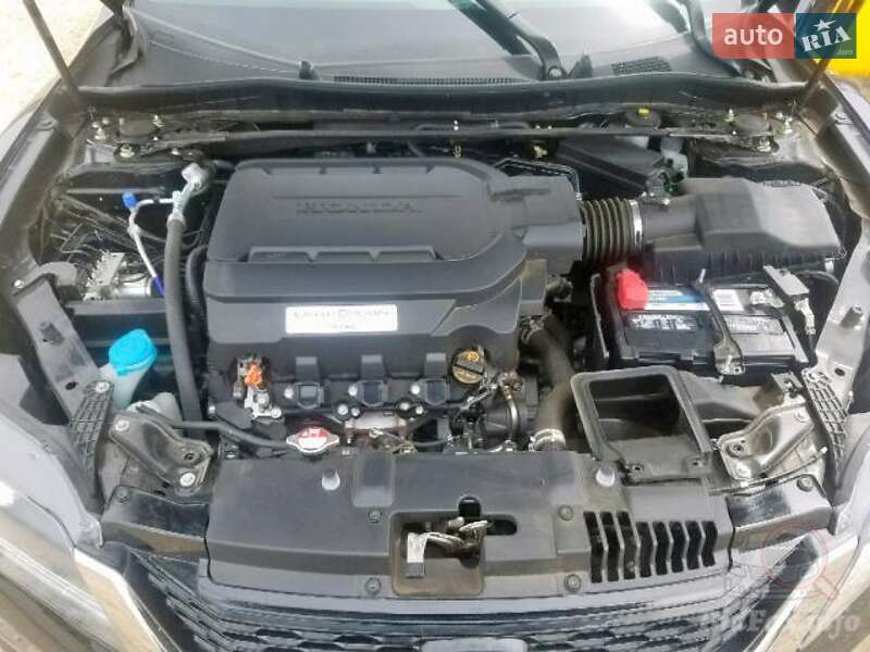 Купе Honda Accord 2013 в Києві