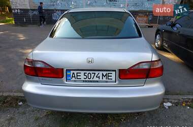 Седан Honda Accord 2001 в Кривом Роге