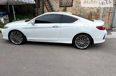 Купе Honda Accord 2015 в 