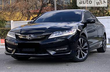 Купе Honda Accord 2017 в 