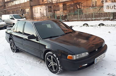 Седан Honda Accord 1990 в 