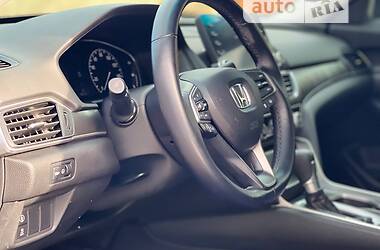 Седан Honda Accord 2018 в 