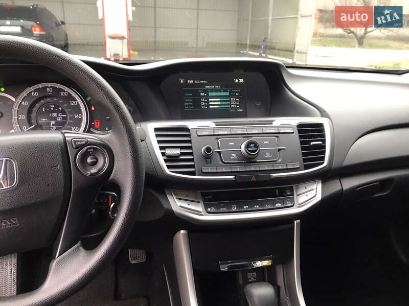 Седан Honda Accord 2014 в Зіньківі