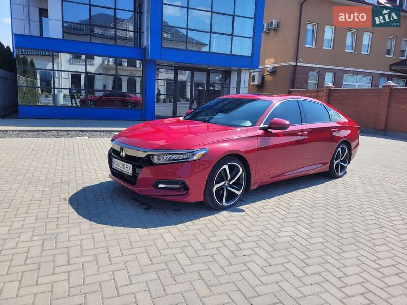 Седан Honda Accord 2017 в Мукачево
