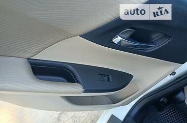 Седан Honda Accord 2014 в 