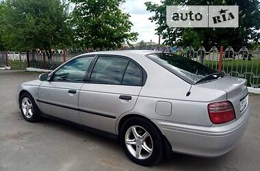 Седан Honda Accord 2000 в Бучаче