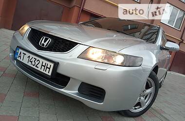 Седан Honda Accord 2004 в Івано-Франківську